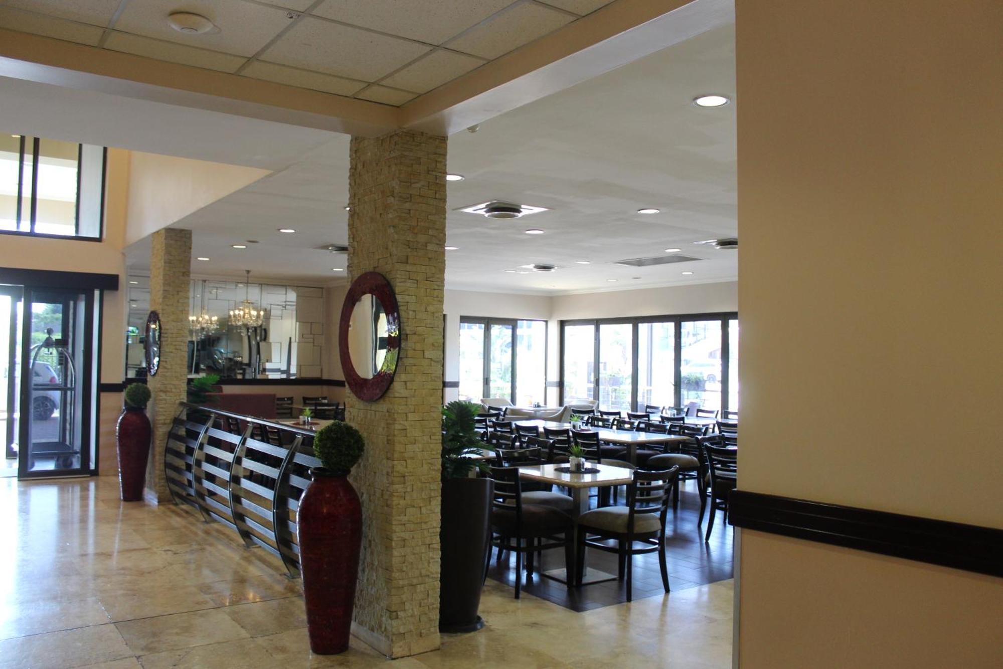 Hampshire Hotel - Ballito Exterior foto